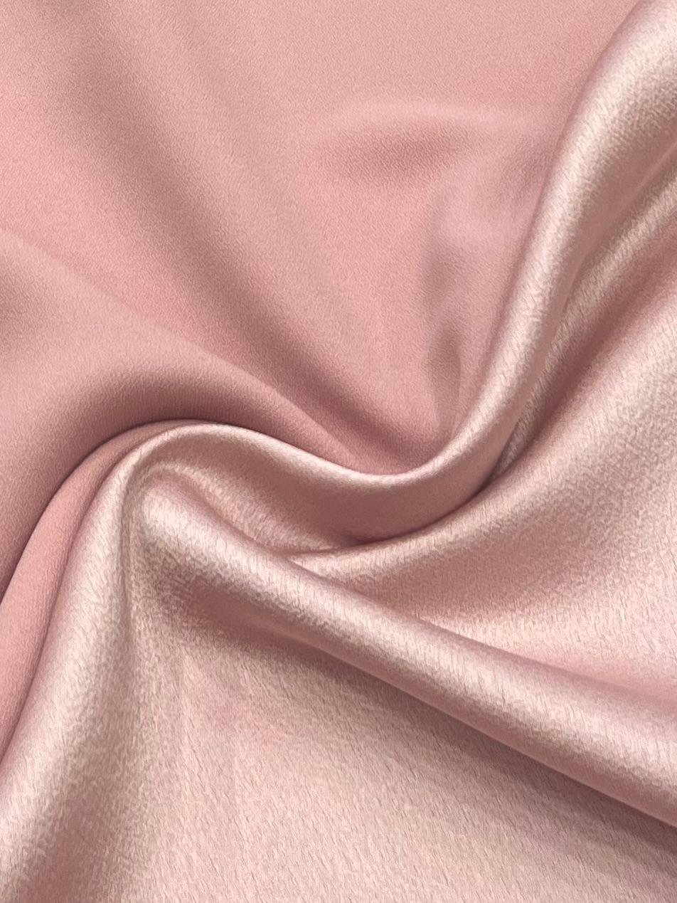Crep Satén Rosa Maquillaje