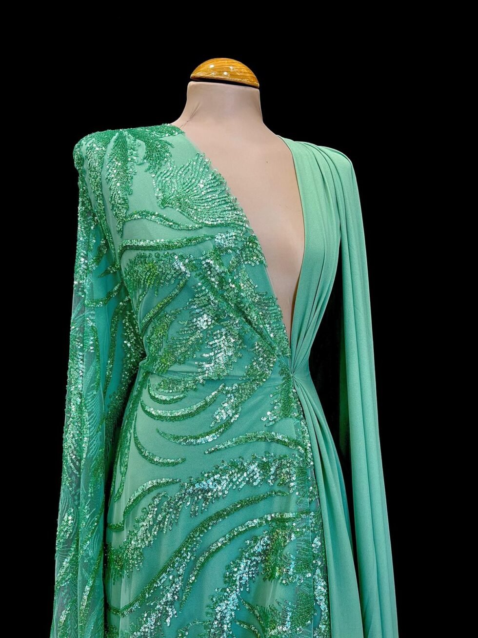 Tul con Lentejuelas Verde Jade - Imagen 3