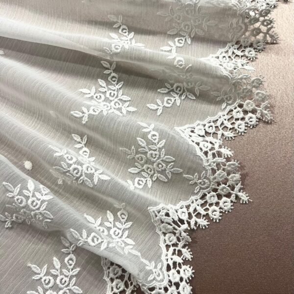 Gasa Plumeti Blonda Macrame