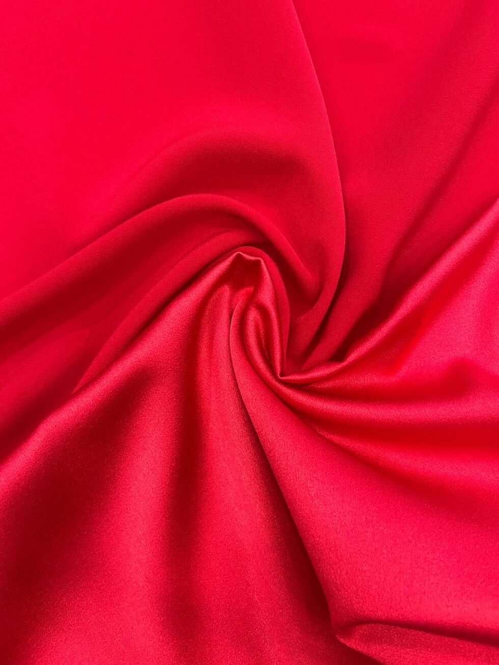 Crep Satén Rojo Fresa - Imagen 2