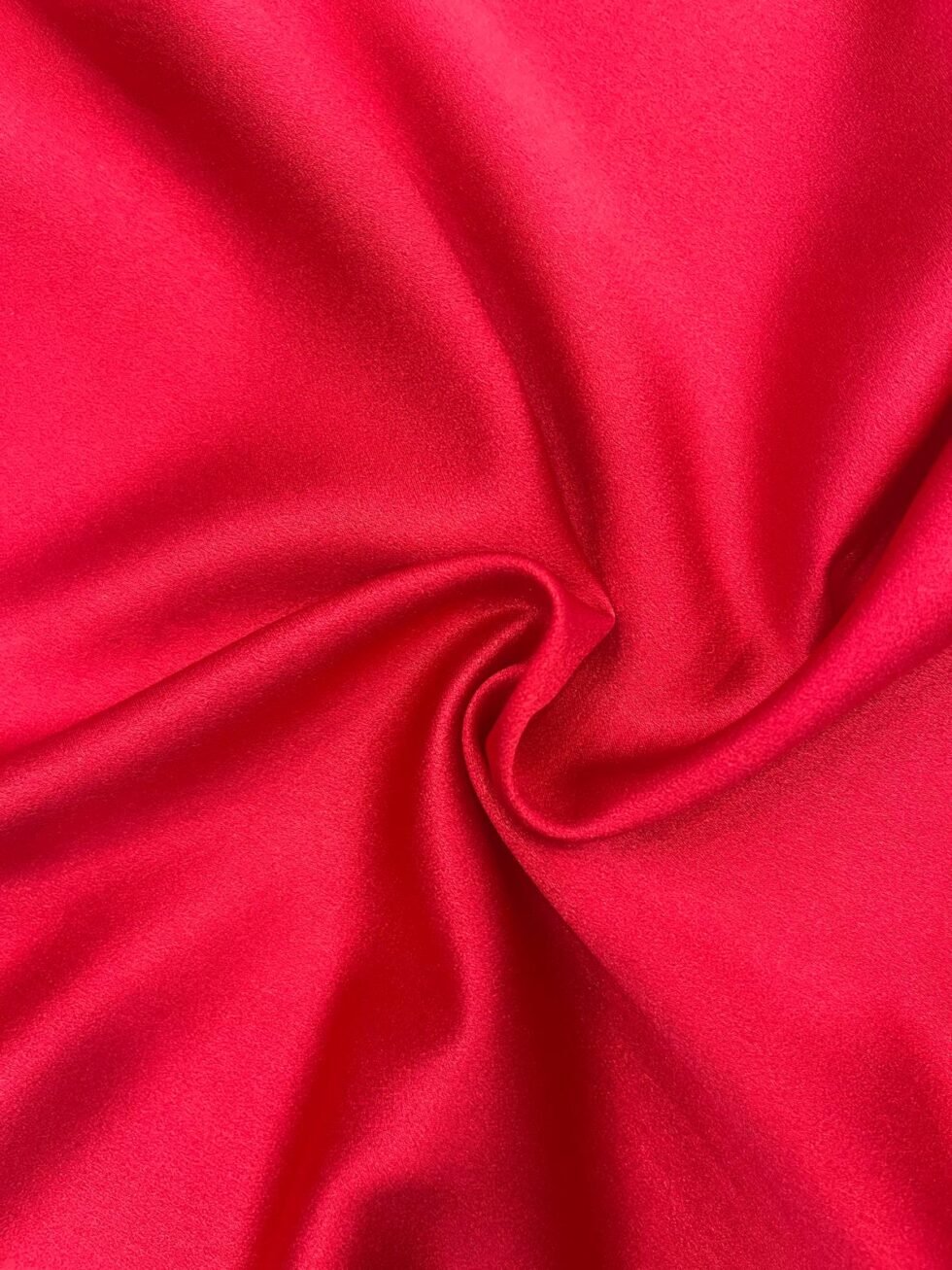 Crep Satén Rojo Fresa
