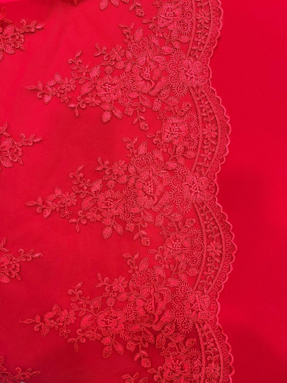 Encaje Rebrodé Rojo - Imagen 2