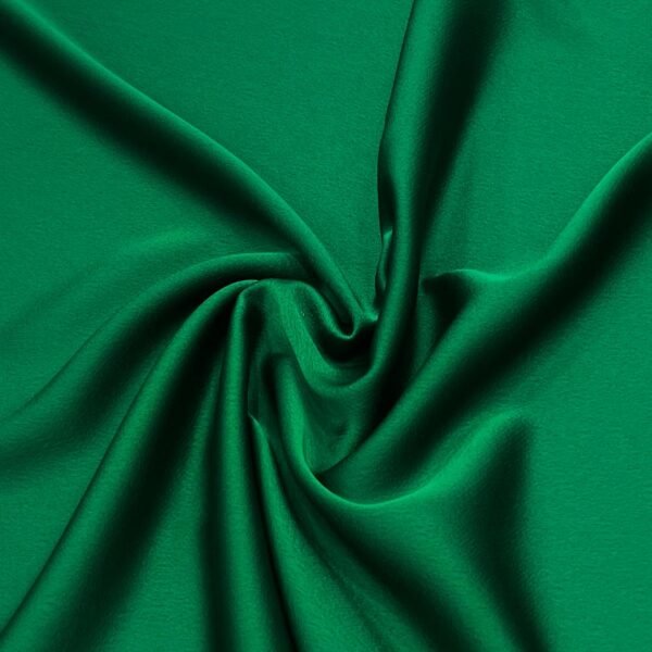Crep Satén Verde Esmeralda