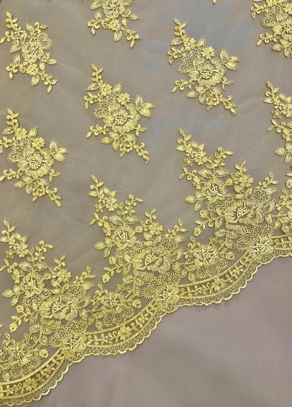 Encaje Rebrode Amarillo - Imagen 3